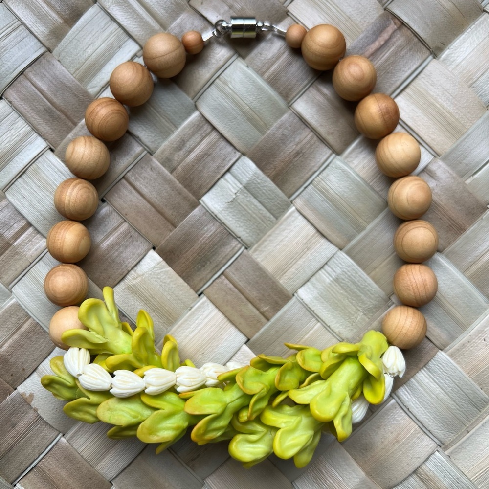 Leiofparadise Car leis